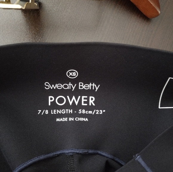 Sweaty Betty Power 7/8 Workout Leggings - Picture 7 of 7